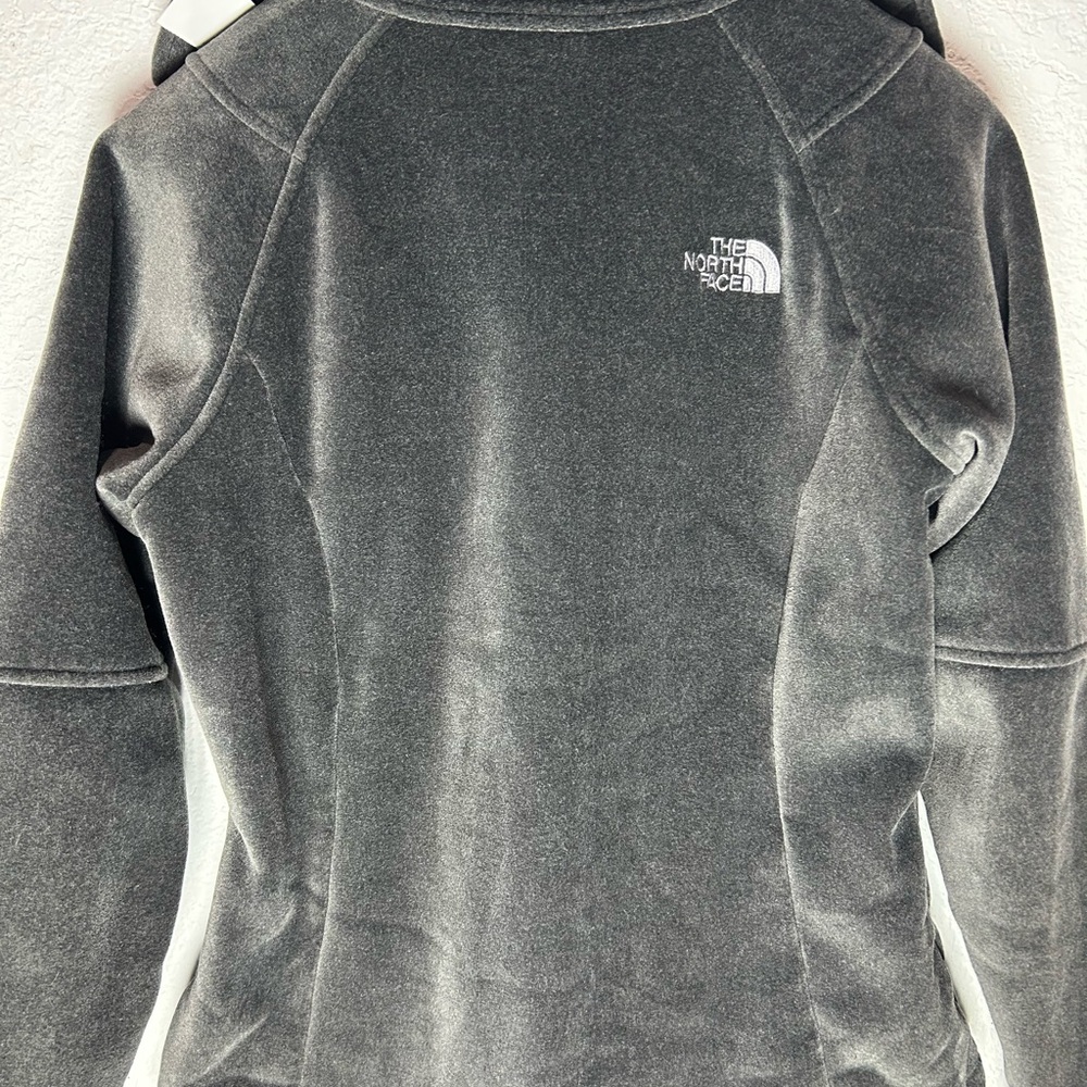 The North Face Women's Charcoal soft Fleece Jacket - Picture 5 of 7